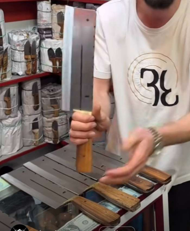 ساطور مخصوص استخوان لبه دار